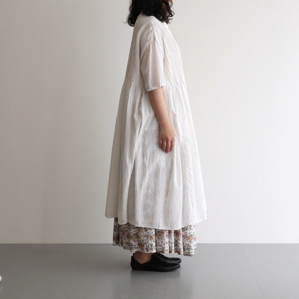 80s ORGANIC DOBIE CHECK(OVERDYE) BANDED COLLAR MAXI DRESS WITH PINTUCK #9170 MINRAL WHITE [NMDS25254D]