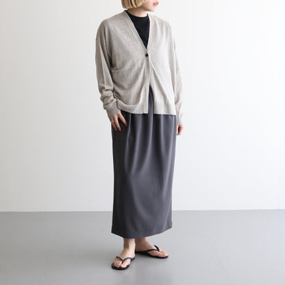12GG 1PLY LINEN PLAIN V-NECK 1 BUTTON CARDIGAN #8200 LINEN [GNSL23302]