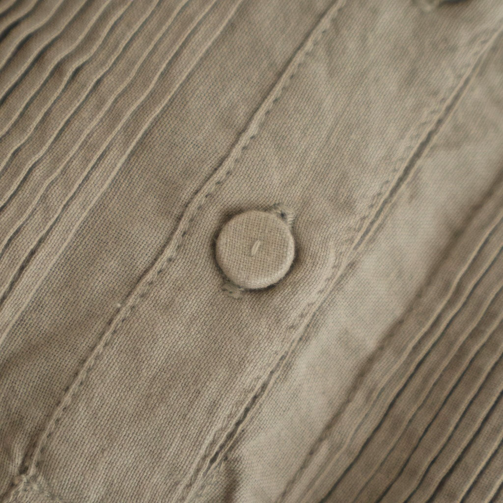 HANDWOVEN HEAVY COTTON PLAIN BACK OPENING STAND COLLAR SHIRT WITH MINI PINTUCK #8300 BEIGE/BLACK SELVAGE [INMDS25722]