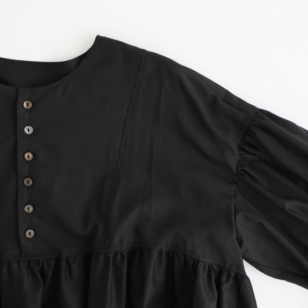 静寂の⽋⽚ Gathered half-placket blouse #black [TLF-226-SH010-la]
