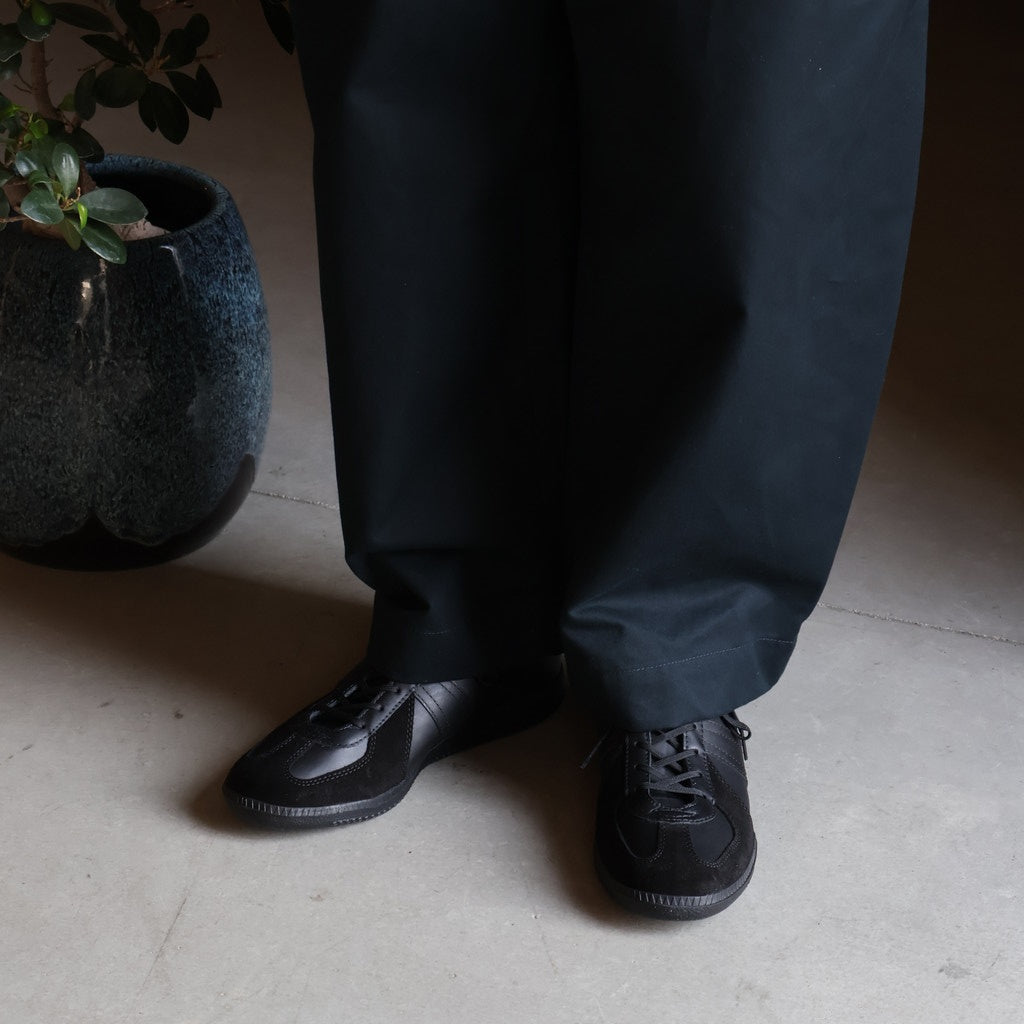 GERMAN ARMY TRAINER ORIGINAL #BLACK / BLACK [1001]