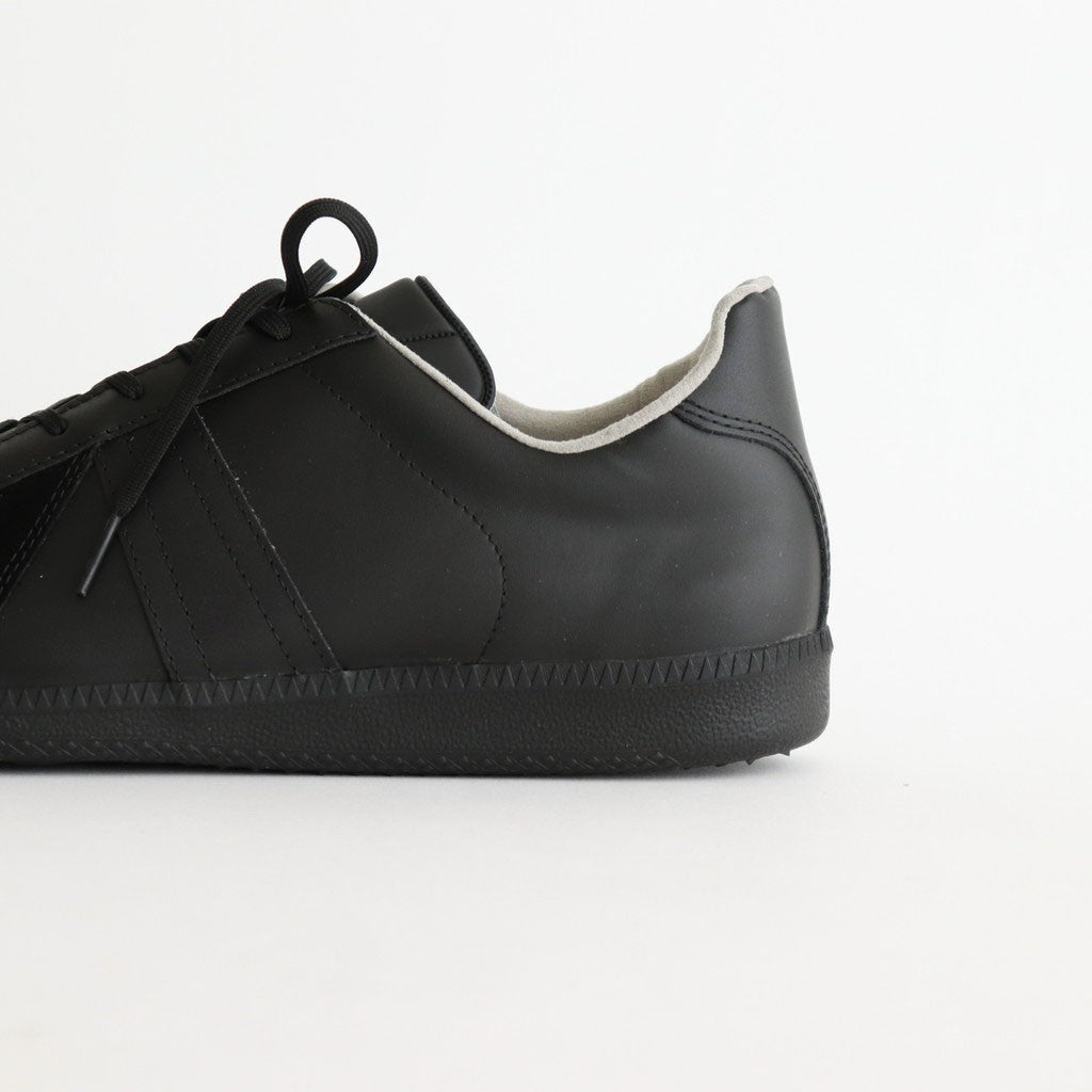 GERMAN ARMY TRAINER ORIGINAL #BLACK / BLACK [1001]