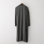 LEO ROBE #BLACK [26-0001A]