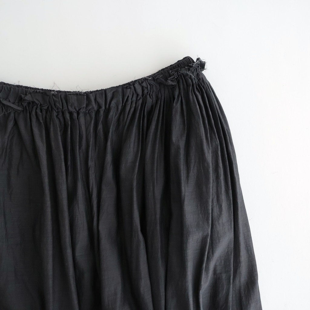 葉影のリズム： Frill gathered pants #earth charcoal [11261-02213]