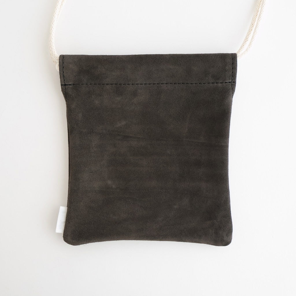 巾着POCHETTE MEDIUM #DK-BROWN [TMB-2539A]