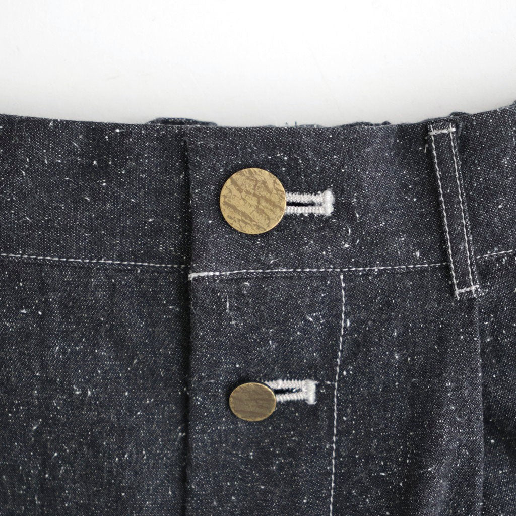夜の散歩 Wide tapered trousers #Black [26F-PT062-CSD]