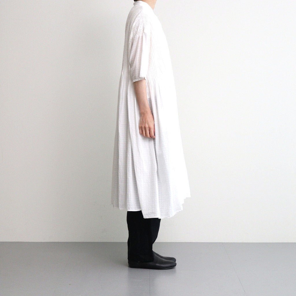 80s ORGANIC DOBIE CHECK(OVERDYE) BANDED COLLAR MAXI DRESS WITH PINTUCK #9170 MINRAL WHITE [NMDS25254D]