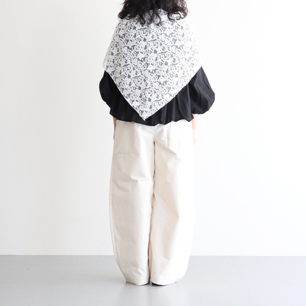 CROWN MOTIF LACE TRIANGLE STOLE #White [no.7531]