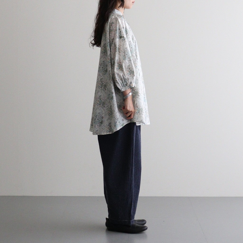 LIBERTYFABRICS Flared blouse #Keighley [26F-SH013-LP]