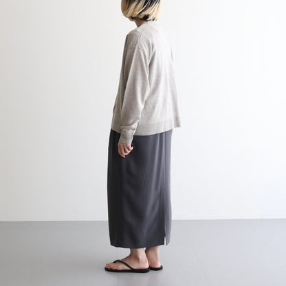 12GG 1PLY LINEN PLAIN V-NECK 1 BUTTON CARDIGAN #8200 LINEN [GNSL23302]
