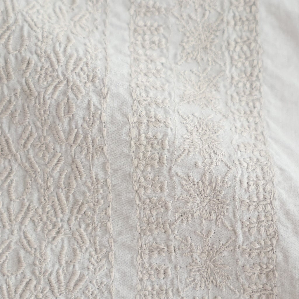 60s ORGANIC CAMBRIC WITH EMB BANDED COLLAR EMB SHIRT #9200 LT GREY [NMDS26221]