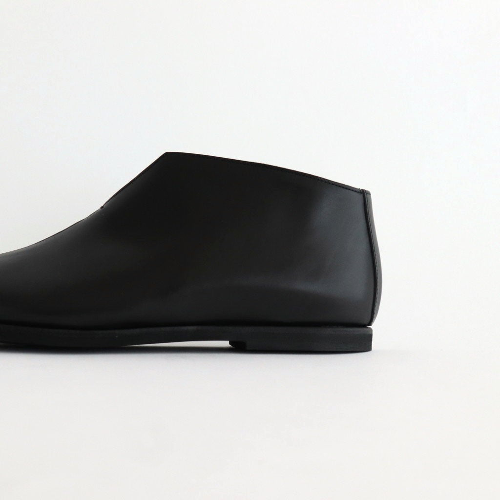 Gypsy - Smooth kip leather #BLACK [AU_01_81]