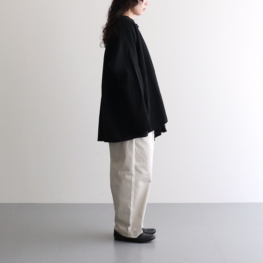乾いた庭：ヘムレースオーバーシャツ #black [13261-05207]