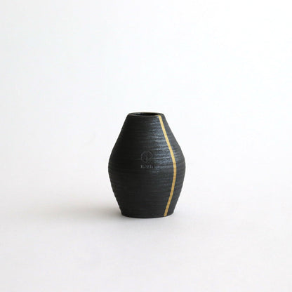 Nut-shaped vase #Assort [2409-111]