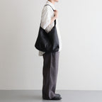 COW LEATHER ONE HANDLE BAG #9900 BLACK [SVMDSH2621]