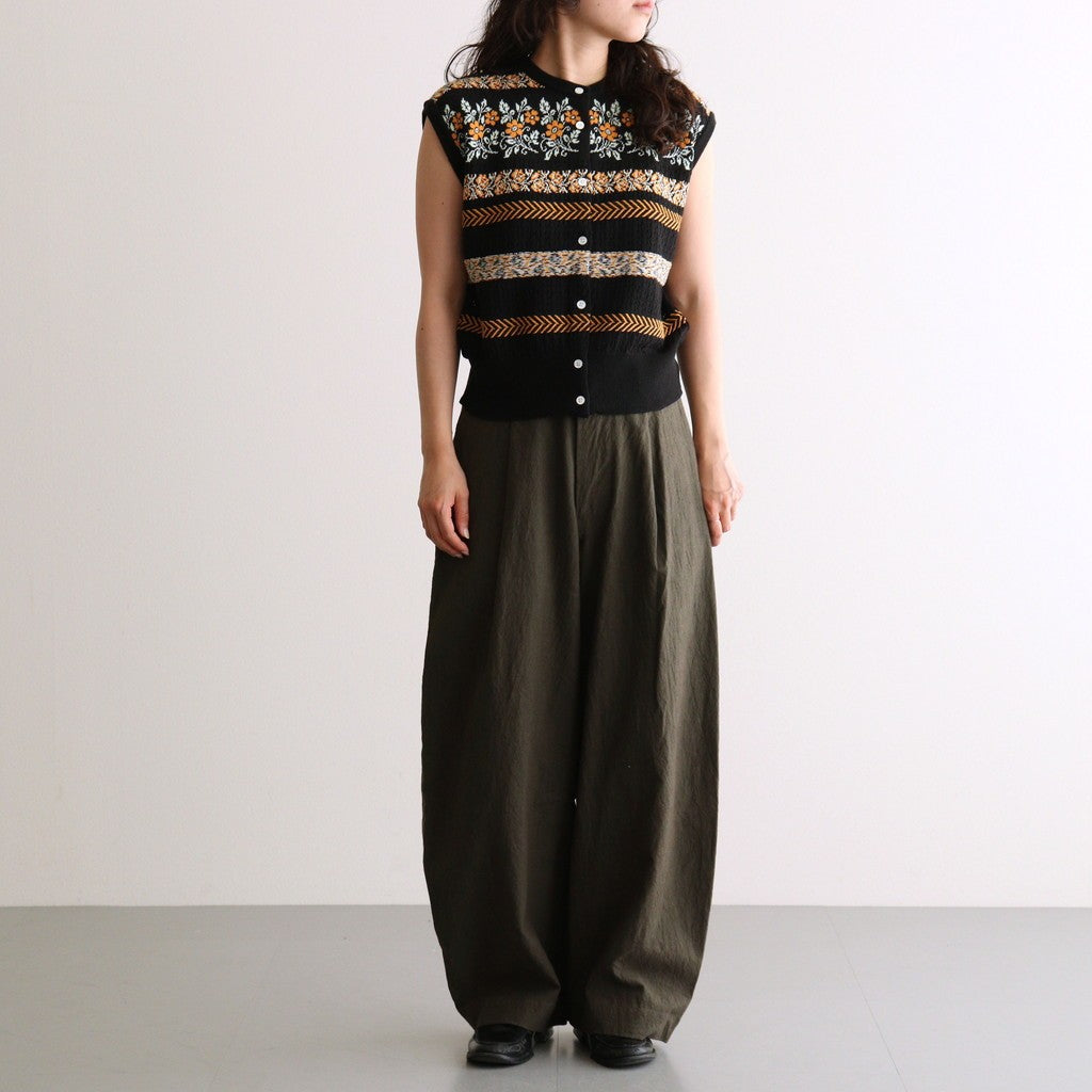 Flower Jacquard Knit Vest #Black [261806]