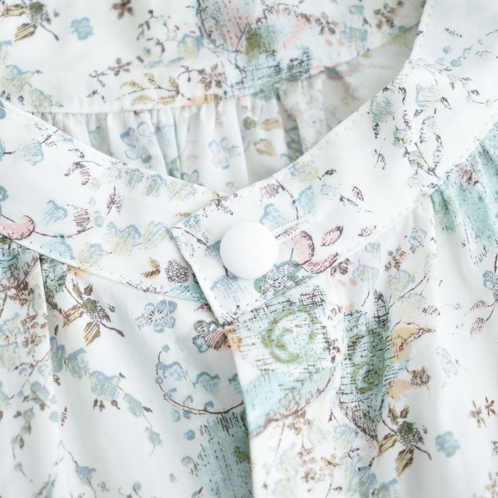 LIBERTYFABRICS Flared blouse #Keighley [26F-SH013-LP]
