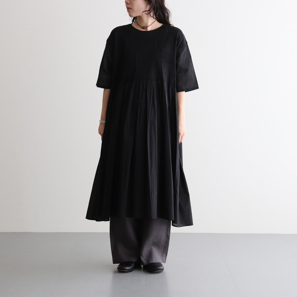 80s ORGANIC COTTON VOILE CREW-NECK HALF/SLEEVE DRESS WITH MINI PINTUCK #9900 BLACK [NMDS26243]