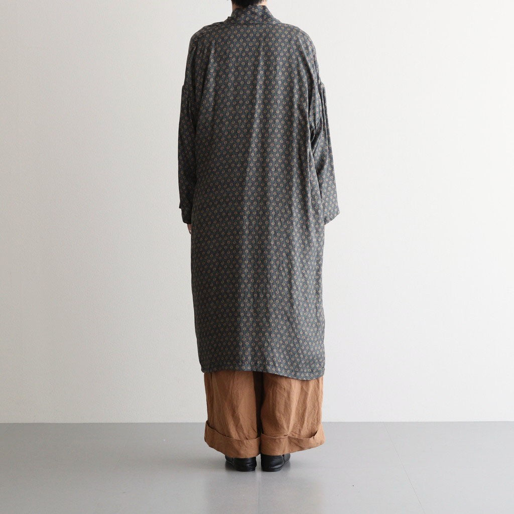 LEO ROBE #BLACK [26-0001A]