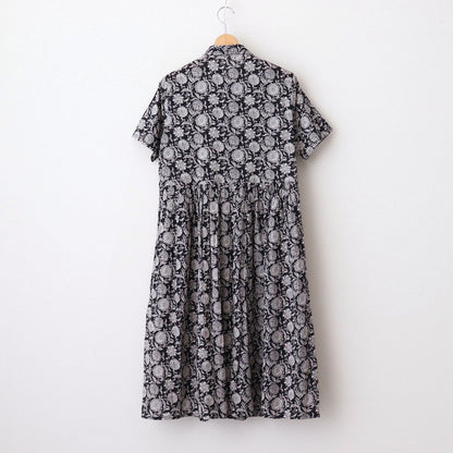 80s VOILE TWO TONE FLOWER PRINT REGULAR COLLAR S/SL DRESS #9982 BLACK x Lt BEIGE PRINT [NSL25084]