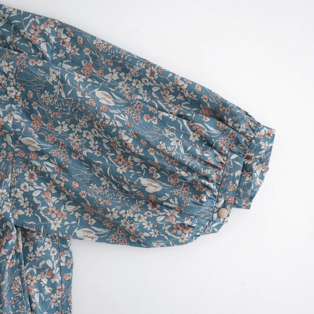 LIBERTYFABRICS Flared blouse #Wandervogel [26F-SH013-LP]