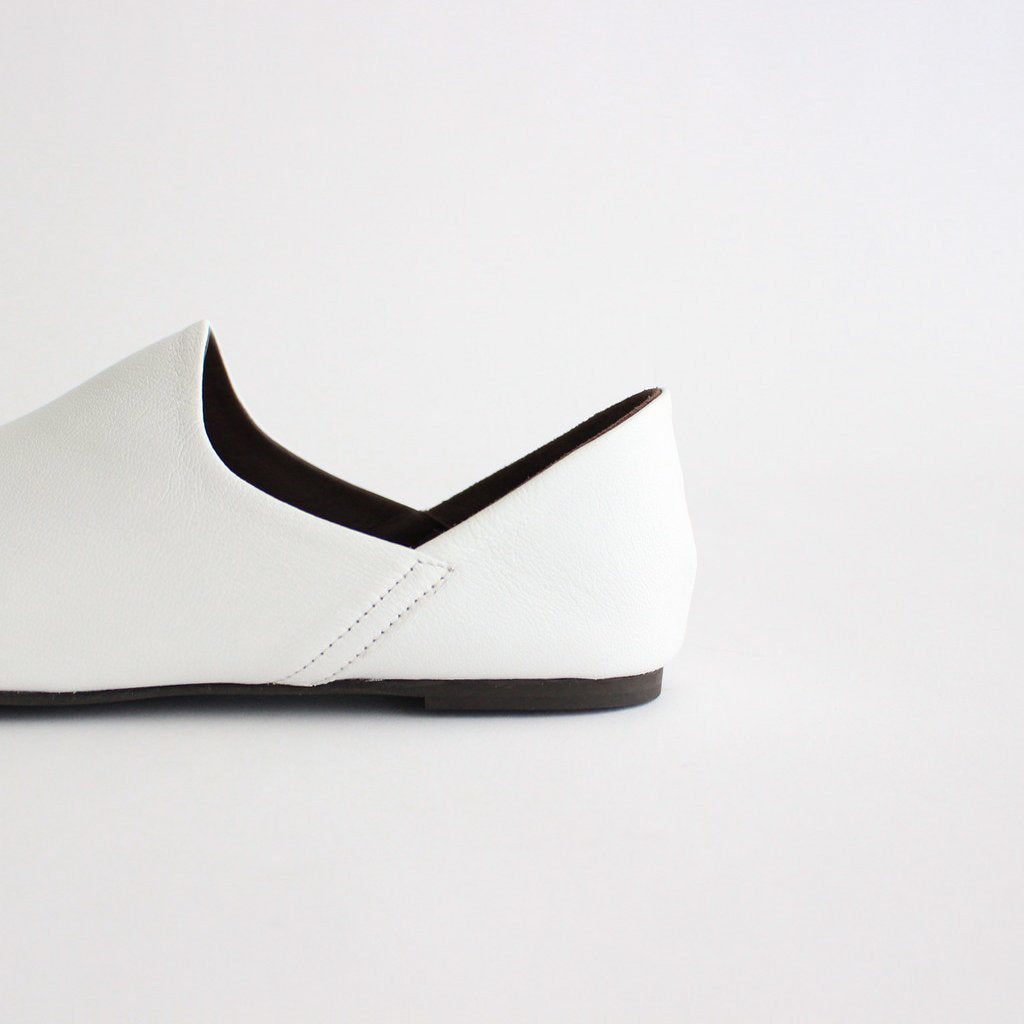 ROOM SHOESⅡGOAT #WHITE [AU-01-10-8]