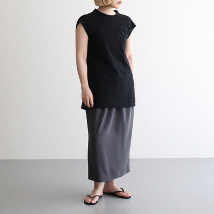 Sleeveless top #Black [TLF-225-cs001-ocj]