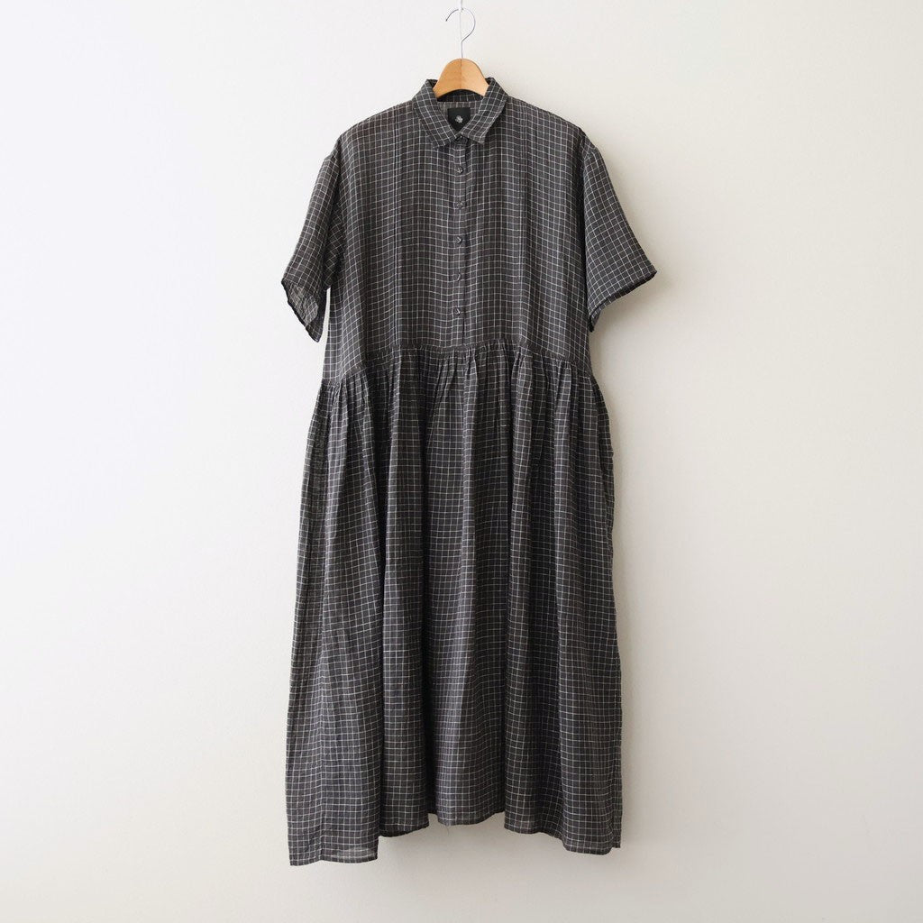 80s POWER LOOM LINEN CHECK REGULAR COLLAR DRESS WITH RAJASTAN GATHER #9890 OFF BLACK x WHITE CHECK [NMDS26284]