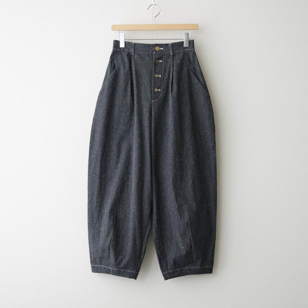 夜の散歩 Wide tapered trousers #Black [26F-PT062-CSD]