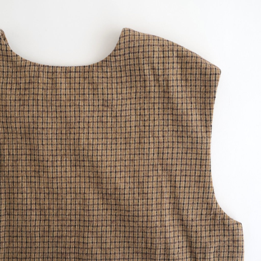 C/W FRILL DECORATION BUTTON BIB #Check [no.7698]