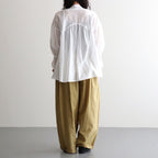 静寂の⽋⽚ Gathered half-placket blouse #white [TLF-226-SH010-la]