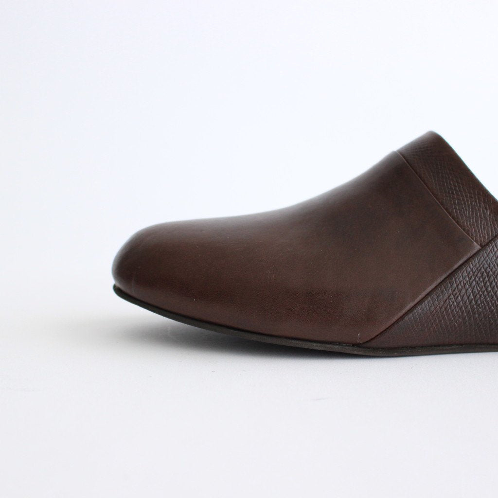 ROOM SHOES Ⅲ NAPPA #D.BRN [AU-01-11-3]