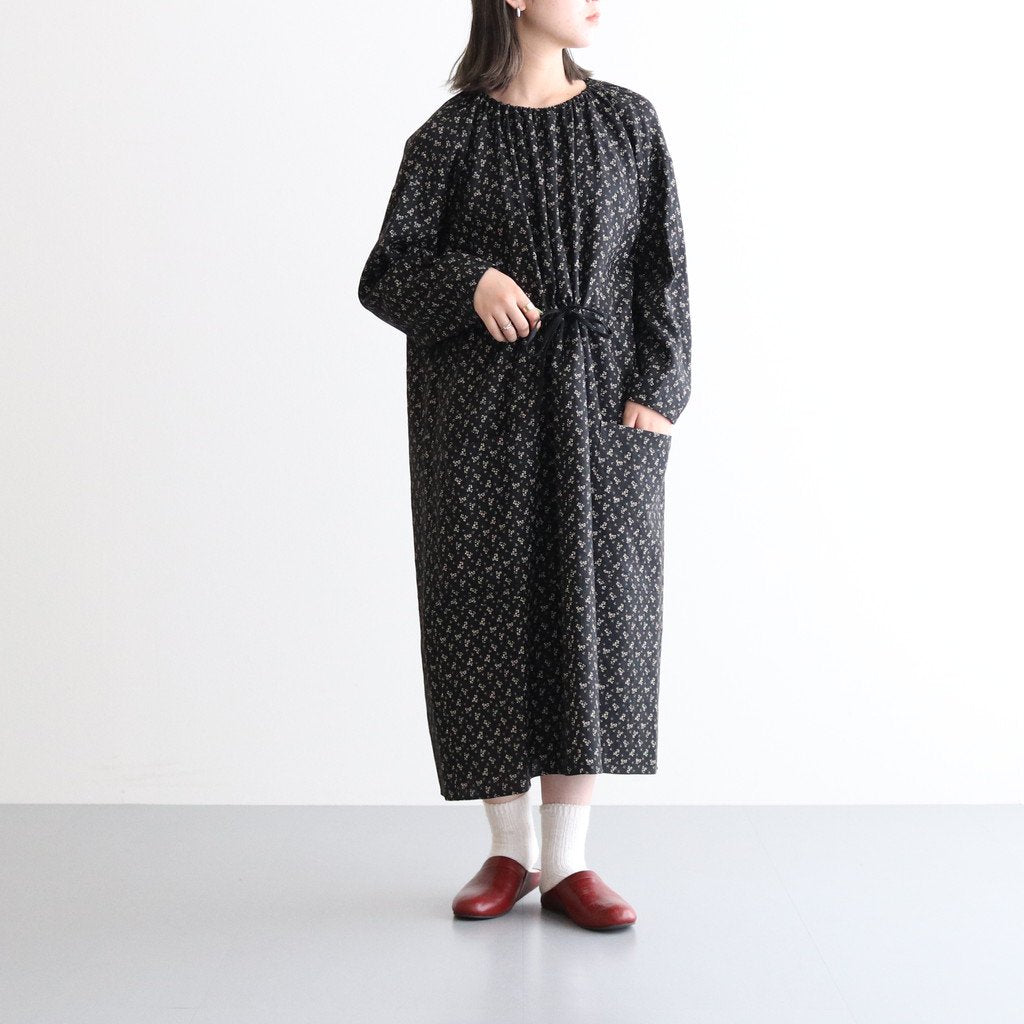 女性モデル(テラオ):166cm　着用サイズ:1