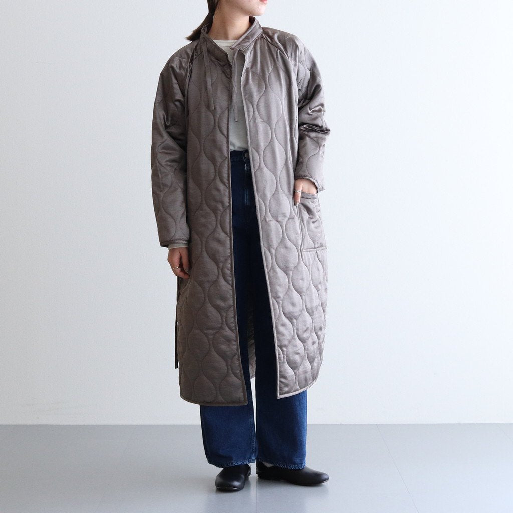 女性モデル(テラオ):166cm　着用サイズ:F