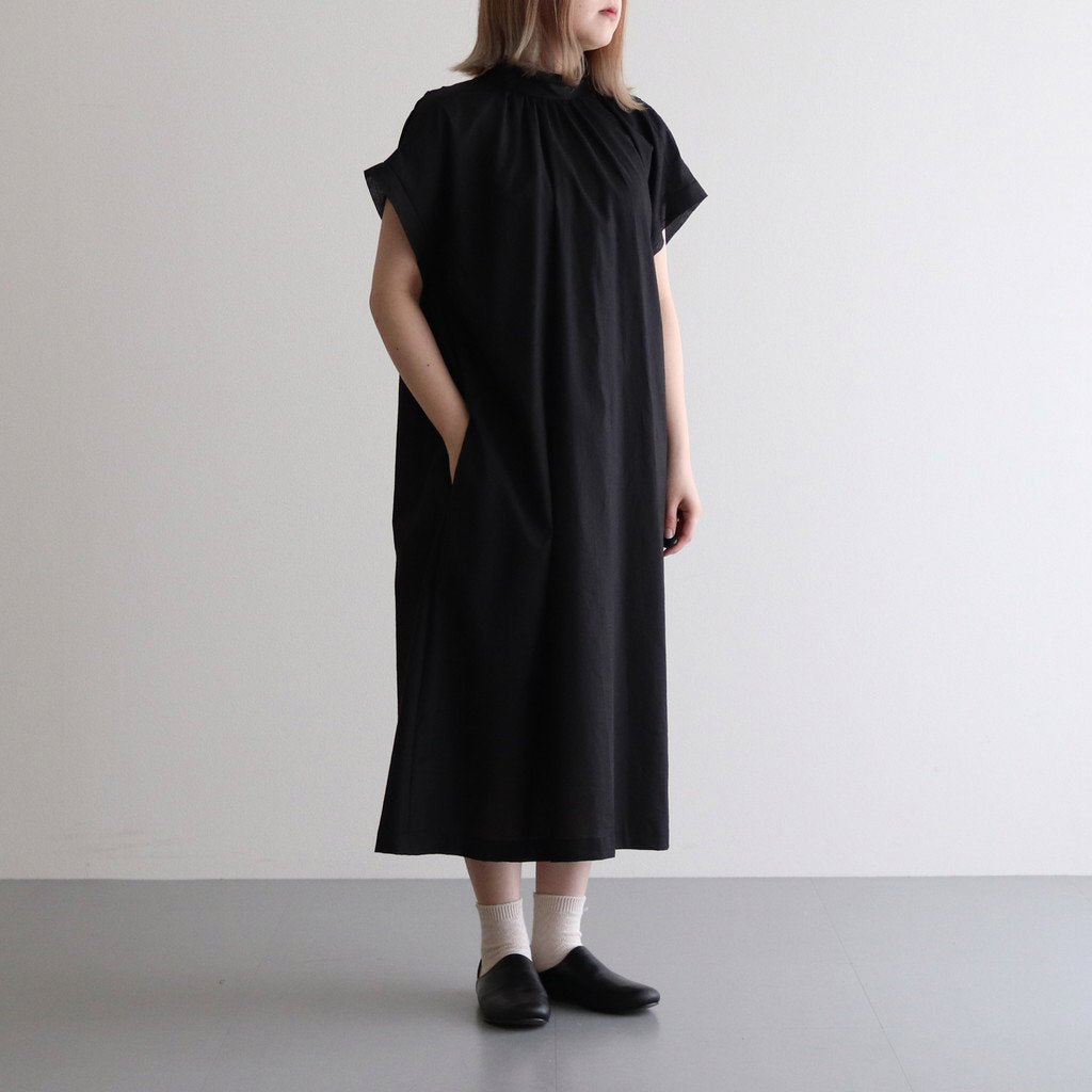 女性モデル(キムラ):159cm　着用サイズ:F