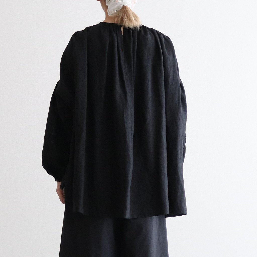 女性モデル(キムラ):159cm　着用サイズ:F