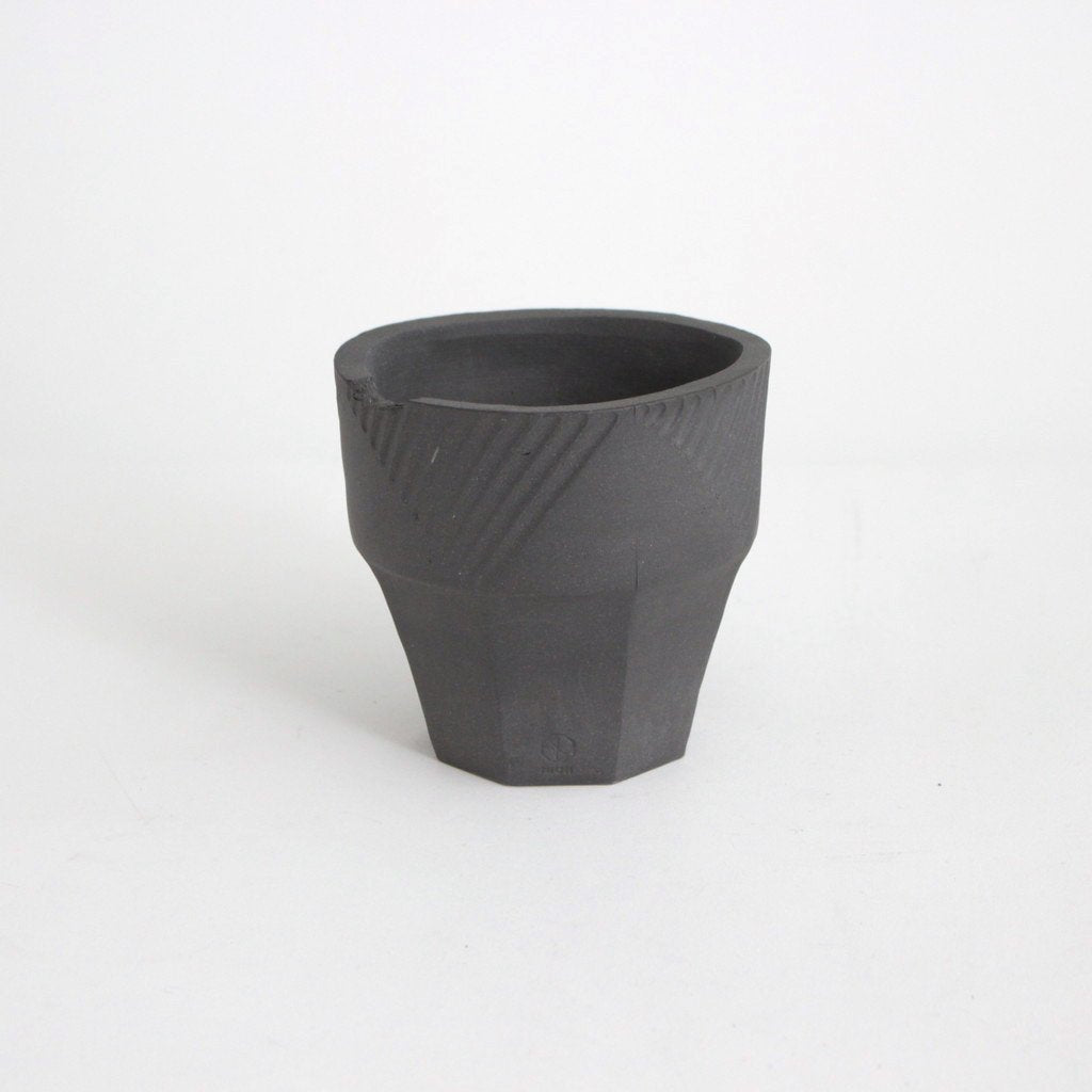 GUDEA S #RICH BLACK [NOH-GUD-S-03]
