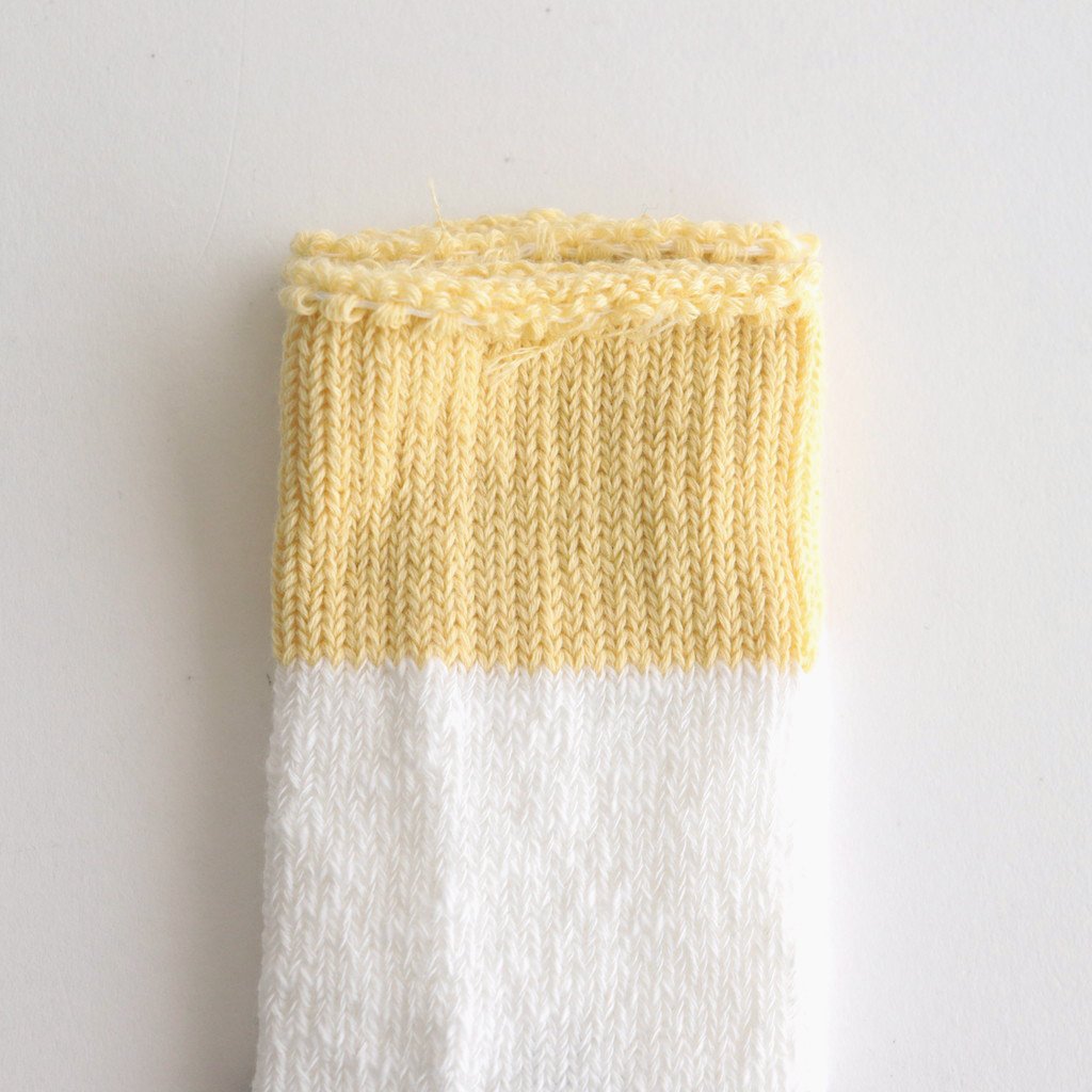 SEASONAL SOCKS #PALE YELLOW [232001]